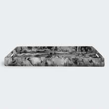 Load image into Gallery viewer, NASHI HOME RESIN SERVING TRAY WITH HANDLES
