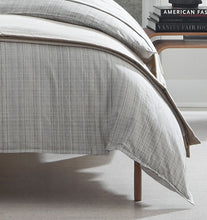 Load image into Gallery viewer, Borsetto Bedding Set
